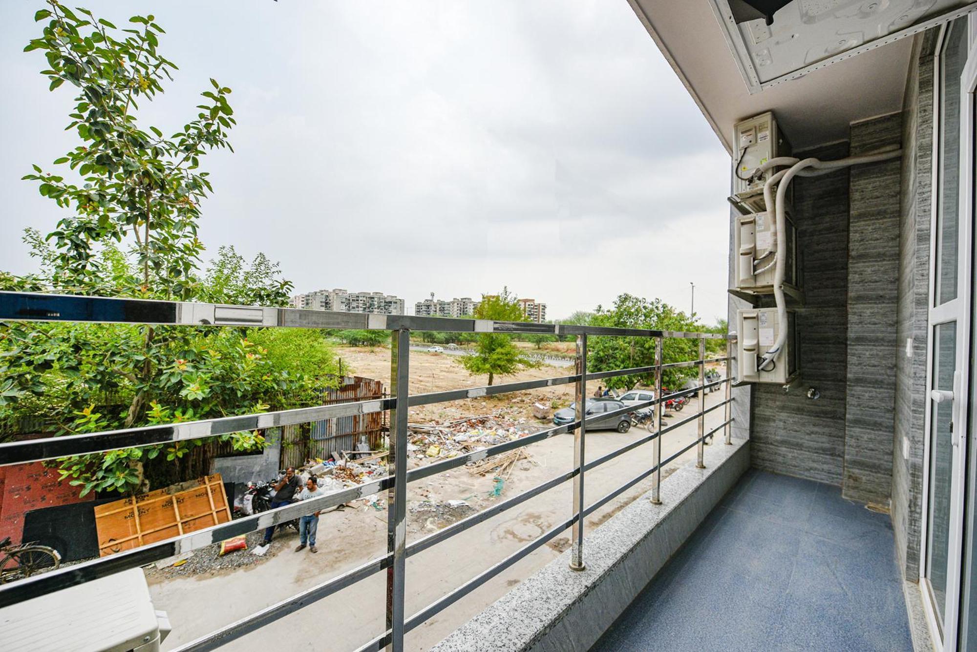 דלהי Fabhotel Sparkling - Nr Yashobhoomi Convention Centre מראה חיצוני תמונה