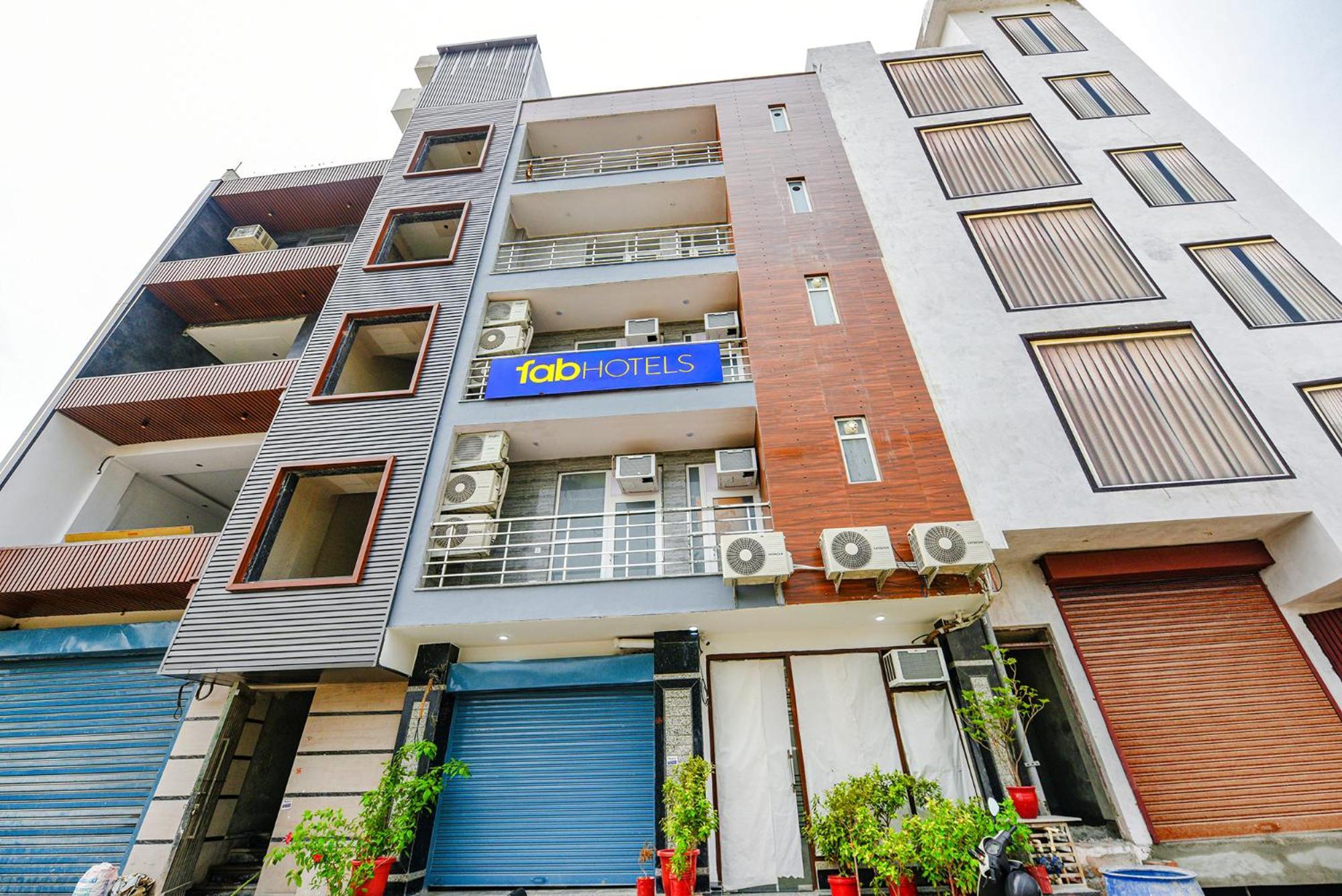 דלהי Fabhotel Sparkling - Nr Yashobhoomi Convention Centre מראה חיצוני תמונה
