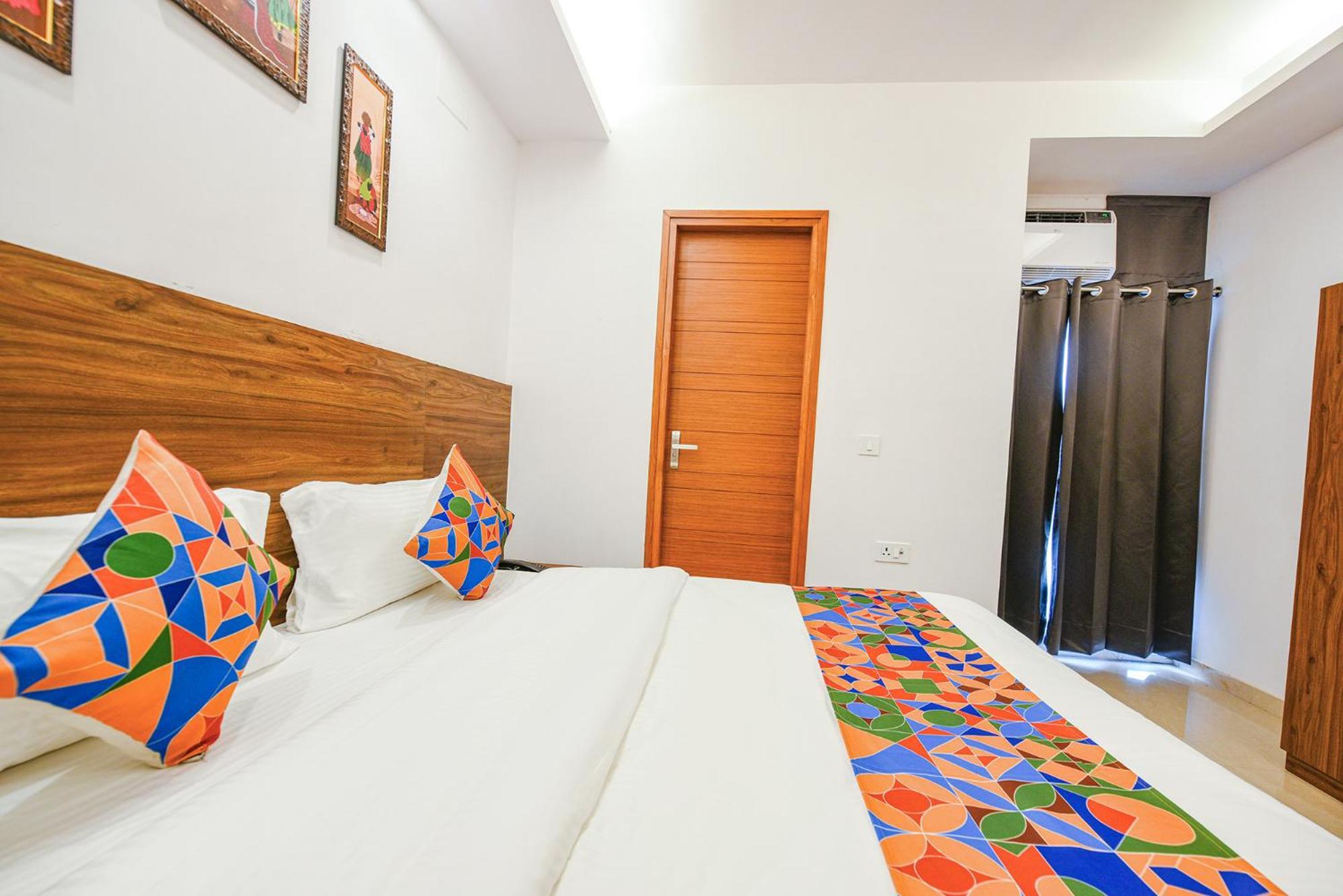 דלהי Fabhotel Sparkling - Nr Yashobhoomi Convention Centre מראה חיצוני תמונה